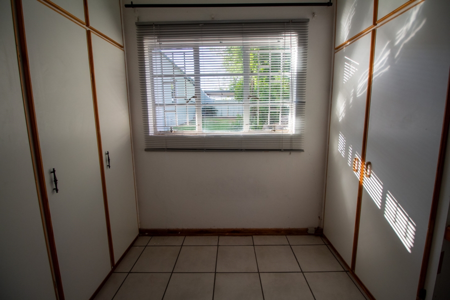 5 Bedroom Property for Sale in Middelpos Northern Cape